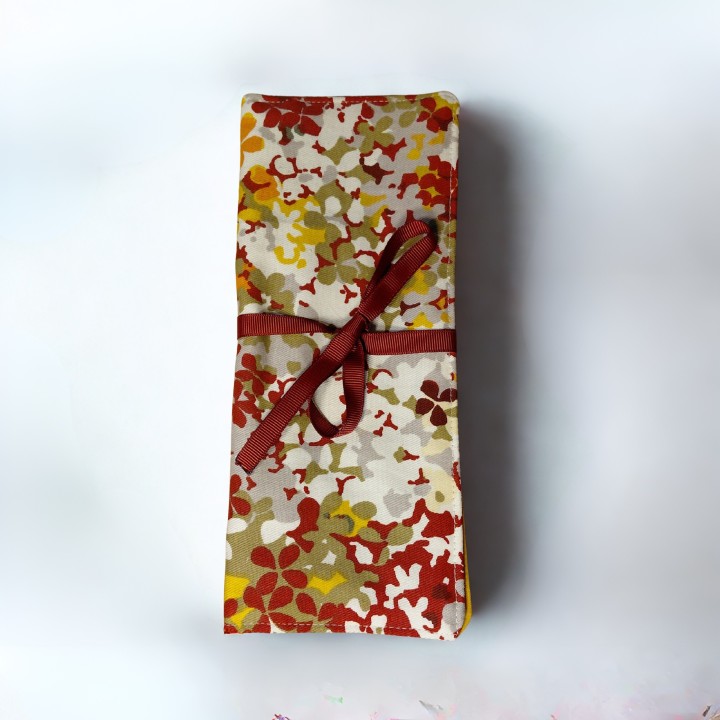 Etui Salle de Bain Bordeau et Jaune